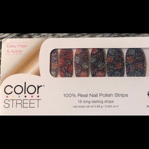 FIRED UP Color Street Nail Polish Strips